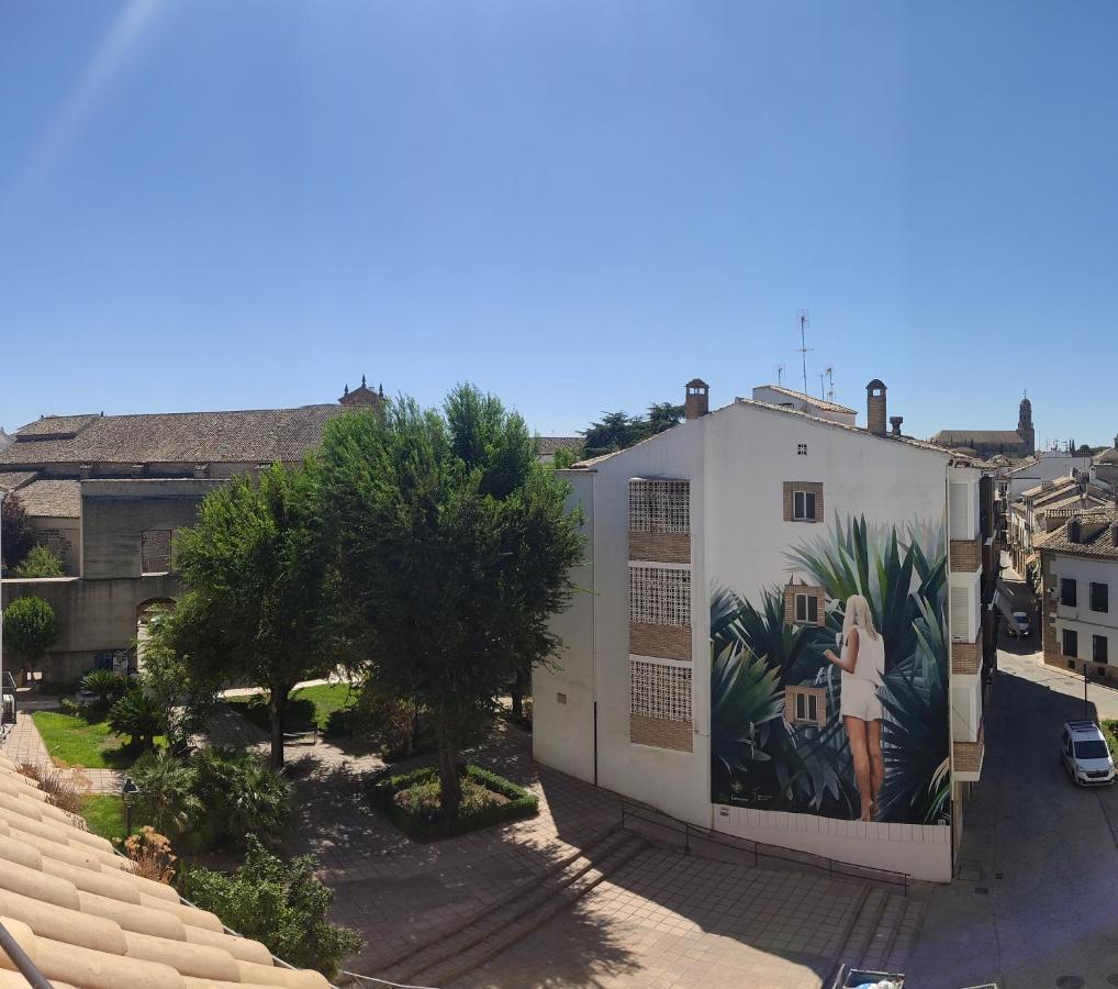 Maravilloso Alojamiento En El Centro De バエサ エクステリア 写真